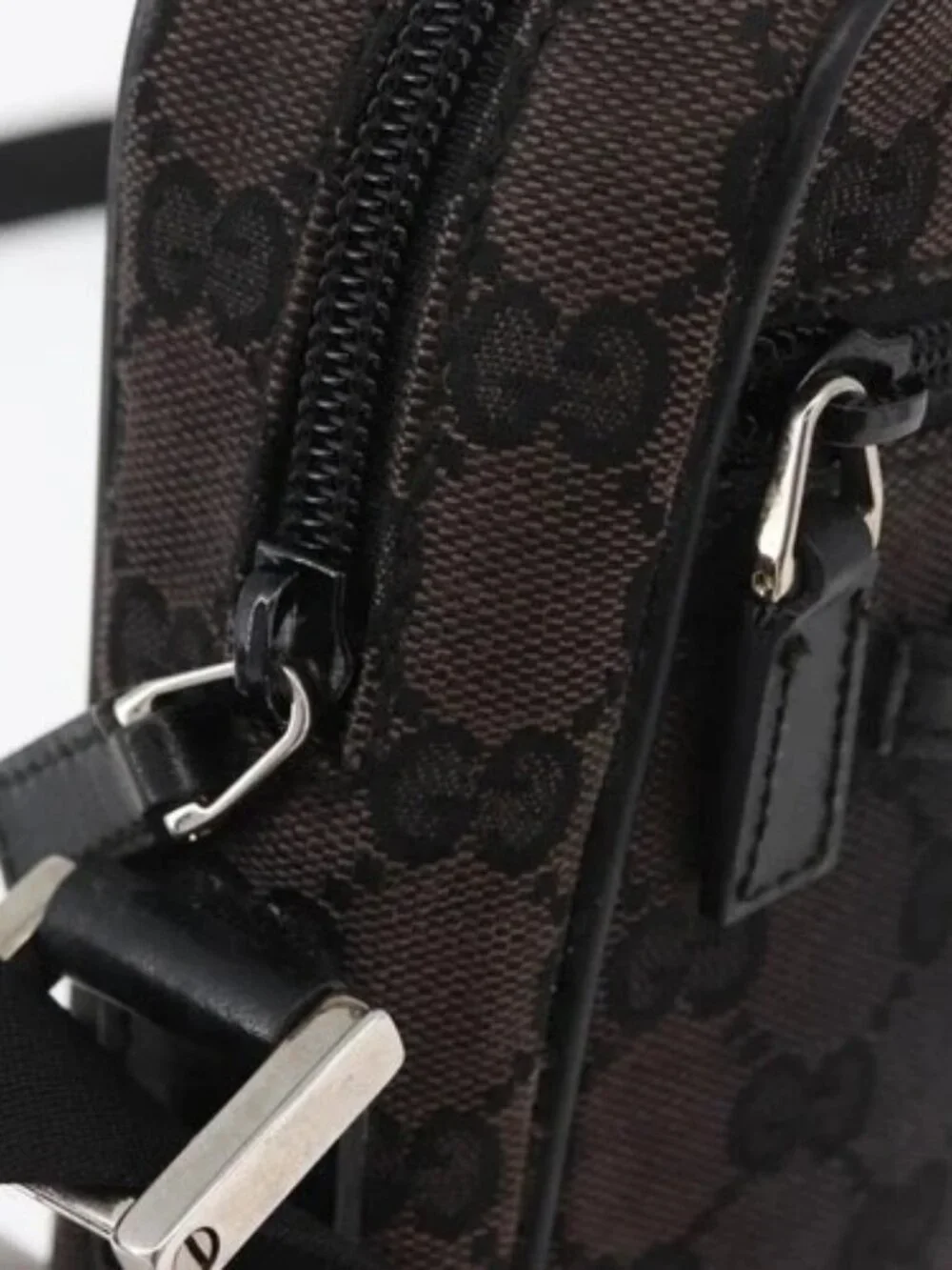 GUCCI GG Canvas Shoulder Bag Black Silver 018 1619 Auth 180727